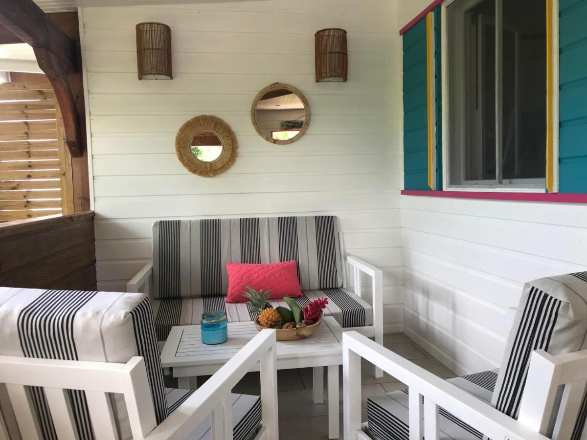 Gites Le Petit Voyageur Sainte-Anne  Ngoại thất bức ảnh